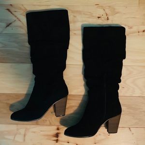 Women’s Suede Boots
